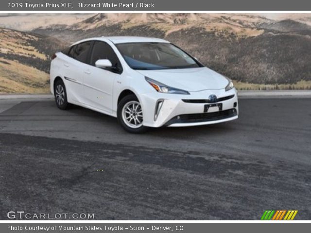 2019 Toyota Prius XLE in Blizzard White Pearl