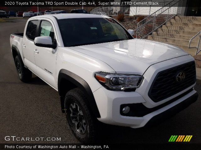 2020 Toyota Tacoma TRD Sport Double Cab 4x4 in Super White