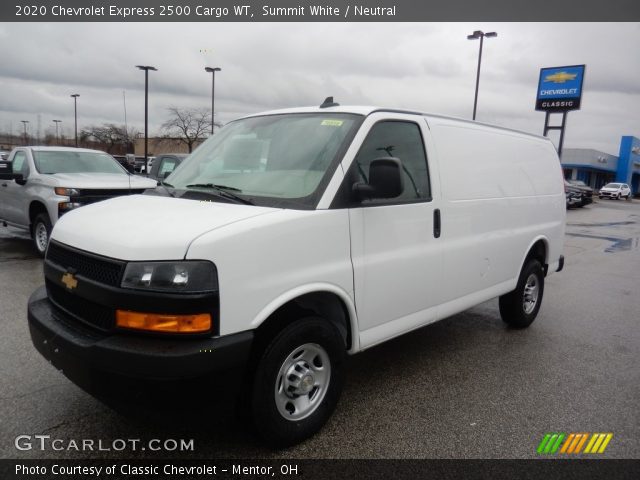2020 Chevrolet Express 2500 Cargo WT in Summit White