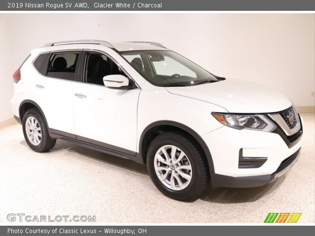 2019 Nissan Rogue SV AWD in Glacier White