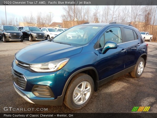 2020 Chevrolet Trax LT AWD in Pacific Blue Metallic