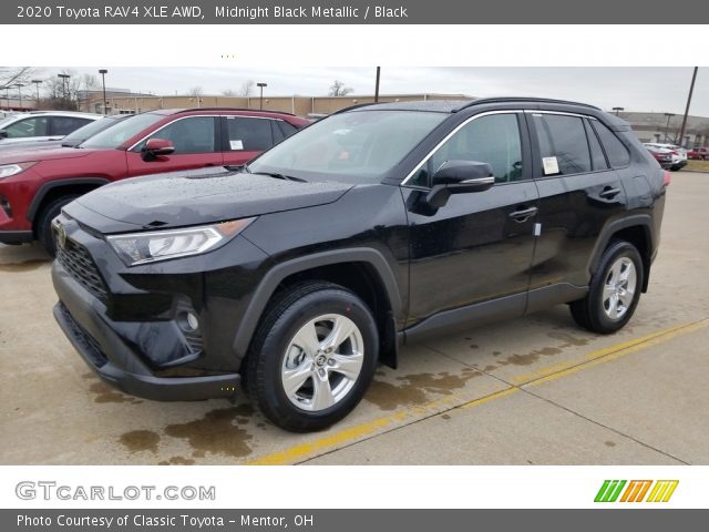 2020 Toyota RAV4 XLE AWD in Midnight Black Metallic