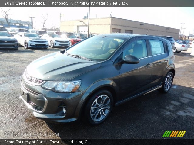 2020 Chevrolet Sonic LT Hatchback in Nightfall Gray Metallic