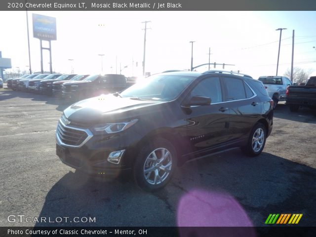 2020 Chevrolet Equinox LT in Mosaic Black Metallic