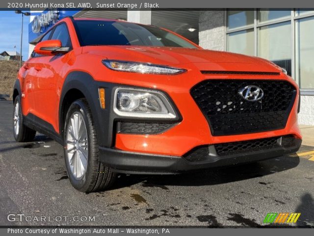 2020 Hyundai Kona SEL AWD in Sunset Orange