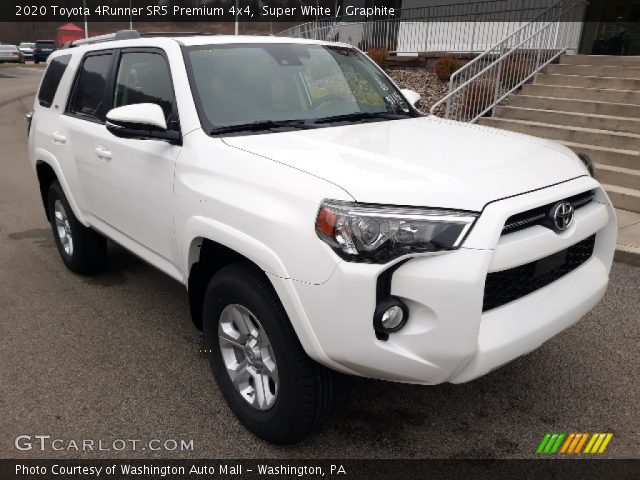 2020 Toyota 4Runner SR5 Premium 4x4 in Super White