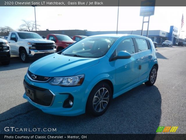 2020 Chevrolet Sonic LT Hatchback in Oasis Blue