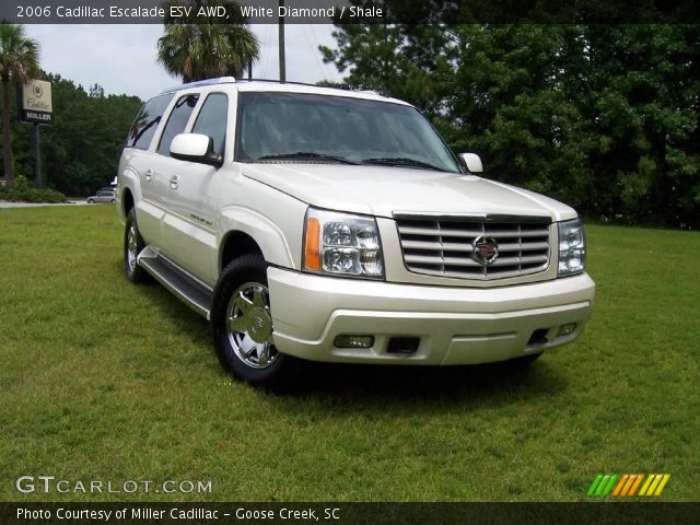 2006 Cadillac Escalade ESV AWD in White Diamond
