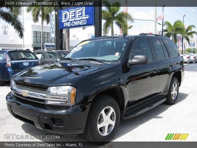 2006 Chevrolet TrailBlazer LS in Black