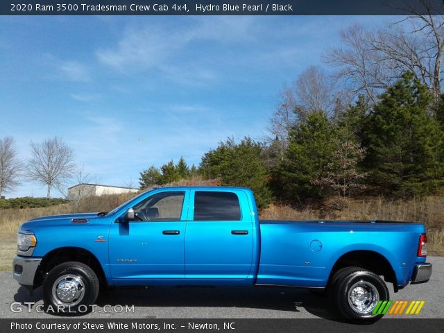 2020 Ram 3500 Tradesman Crew Cab 4x4 in Hydro Blue Pearl