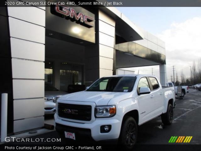 2020 GMC Canyon SLE Crew Cab 4WD in Summit White