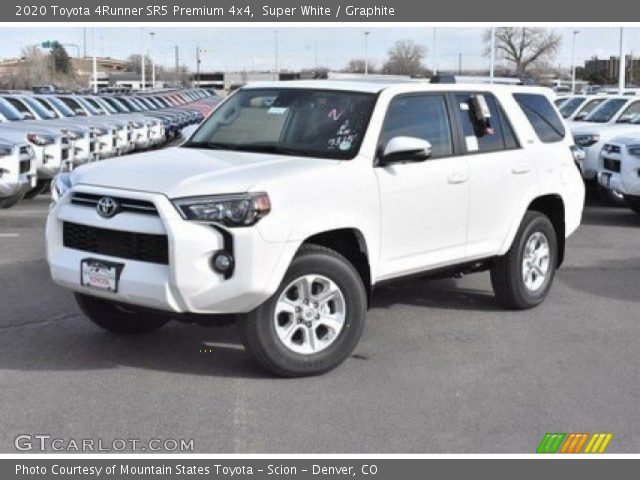 2020 Toyota 4Runner SR5 Premium 4x4 in Super White