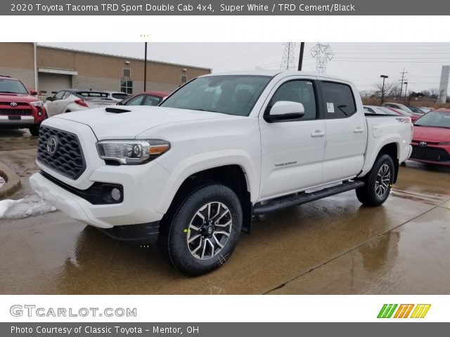 2020 Toyota Tacoma TRD Sport Double Cab 4x4 in Super White