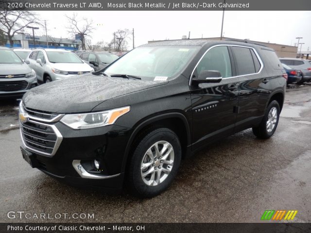 2020 Chevrolet Traverse LT AWD in Mosaic Black Metallic