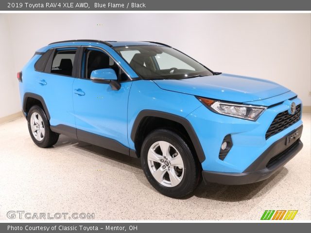 2019 Toyota RAV4 XLE AWD in Blue Flame