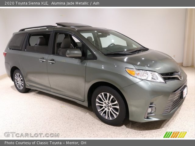 2020 Toyota Sienna XLE in Alumina Jade Metallic