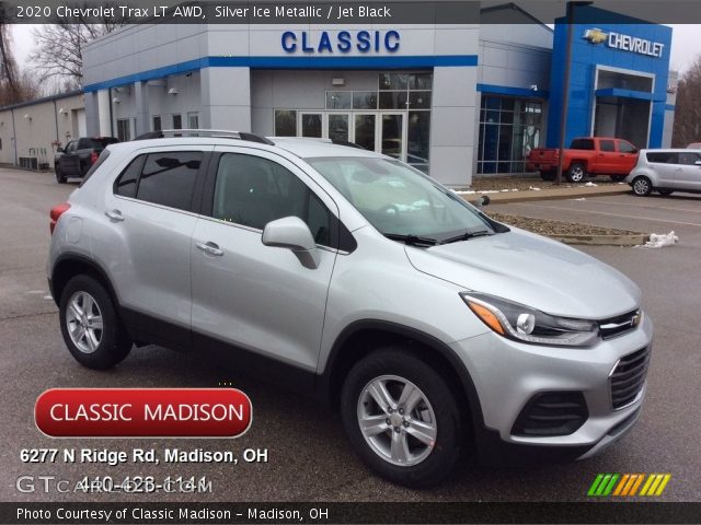 2020 Chevrolet Trax LT AWD in Silver Ice Metallic