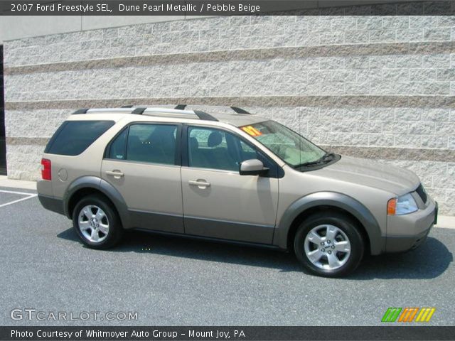 2007 Ford Freestyle SEL in Dune Pearl Metallic