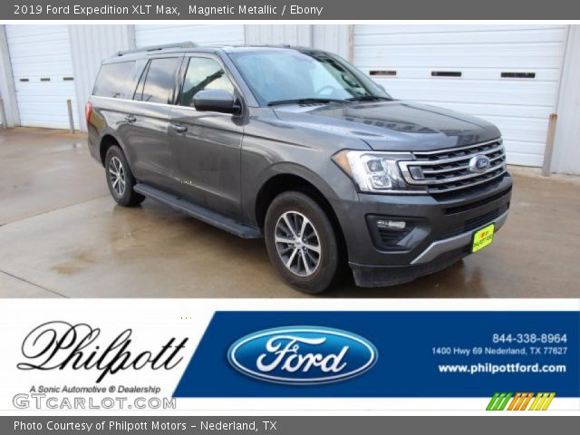2019 Ford Expedition XLT Max in Magnetic Metallic