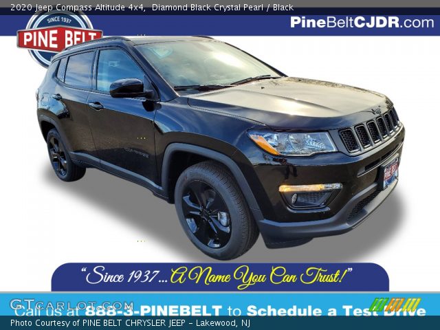 2020 Jeep Compass Altitude 4x4 in Diamond Black Crystal Pearl