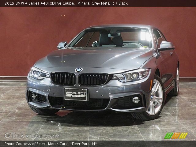 2019 BMW 4 Series 440i xDrive Coupe in Mineral Grey Metallic