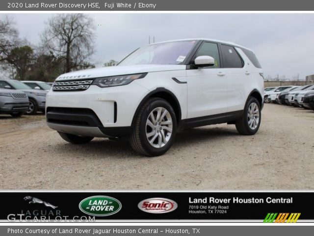 2020 Land Rover Discovery HSE in Fuji White