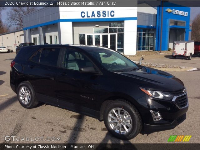 2020 Chevrolet Equinox LS in Mosaic Black Metallic