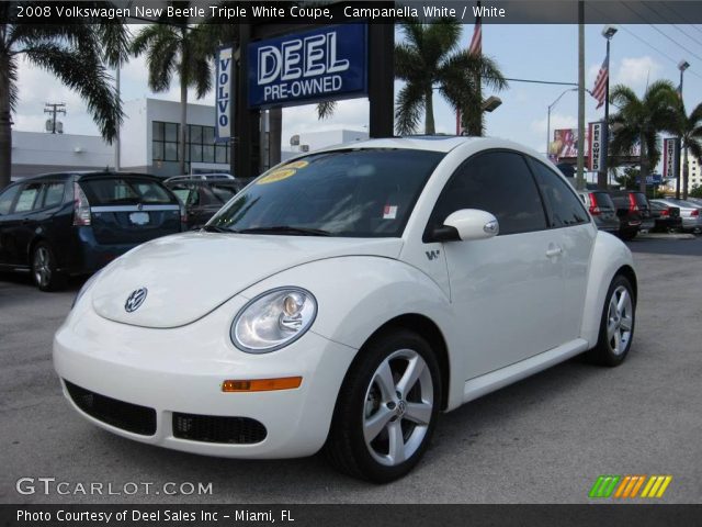 2008 Volkswagen New Beetle Triple White Coupe in Campanella White