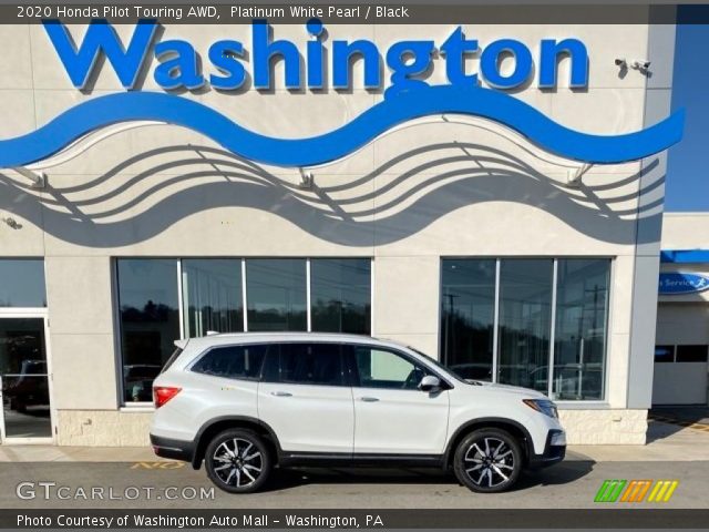 2020 Honda Pilot Touring AWD in Platinum White Pearl