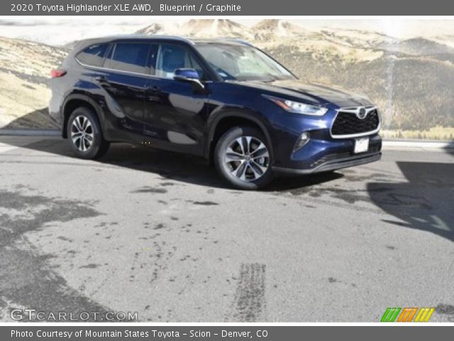 2020 Toyota Highlander XLE AWD in Blueprint