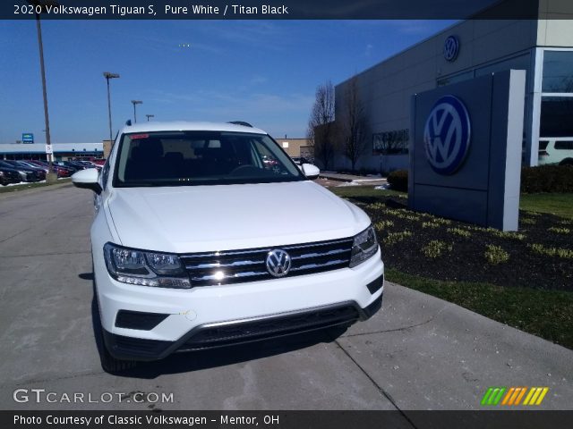 2020 Volkswagen Tiguan S in Pure White