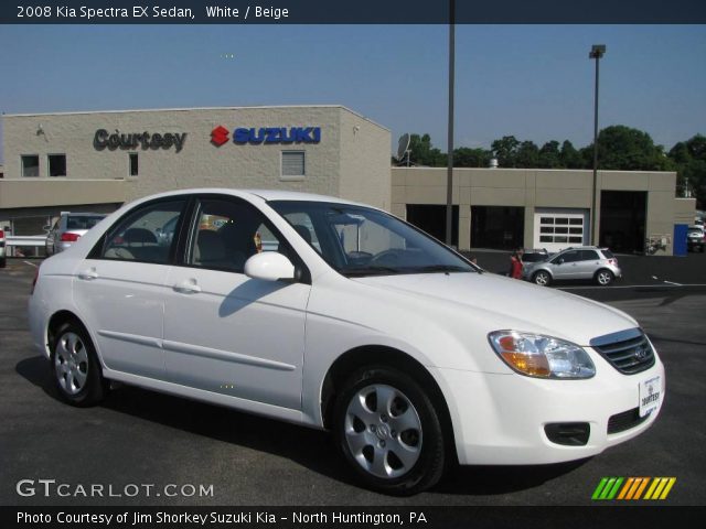 2008 Kia Spectra EX Sedan in White