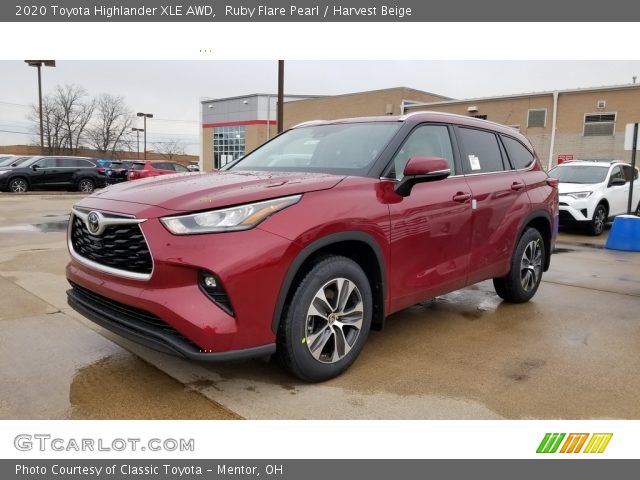 2020 Toyota Highlander XLE AWD in Ruby Flare Pearl