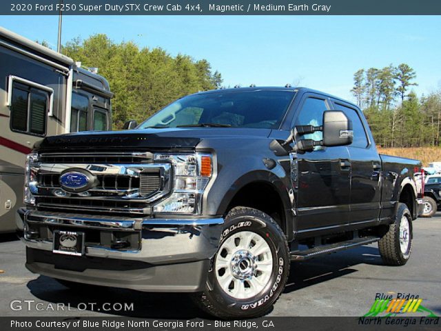2020 Ford F250 Super Duty STX Crew Cab 4x4 in Magnetic