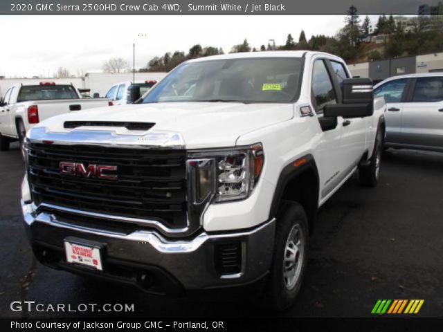 2020 GMC Sierra 2500HD Crew Cab 4WD in Summit White