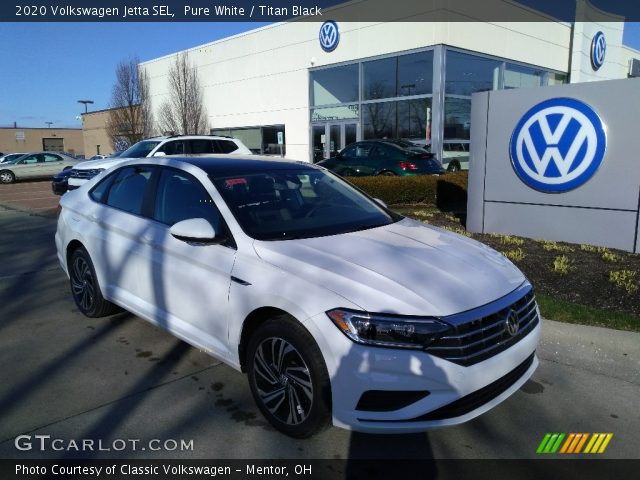 2020 Volkswagen Jetta SEL in Pure White