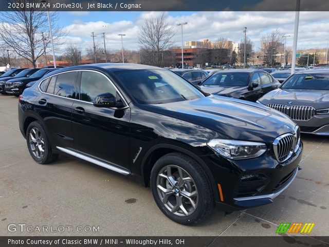 2020 BMW X4 xDrive30i in Jet Black