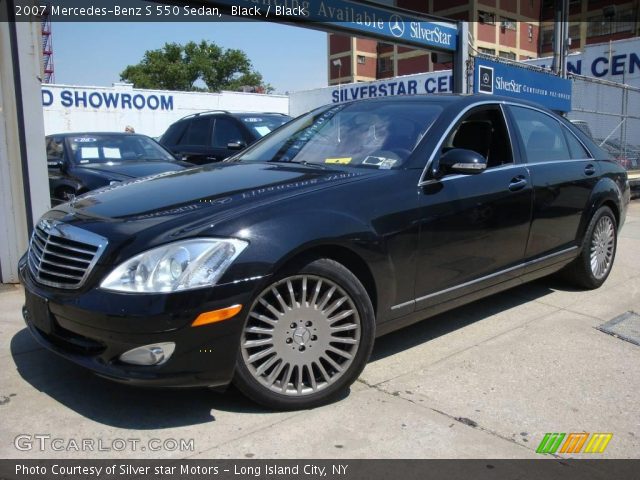 2007 Mercedes-Benz S 550 Sedan in Black