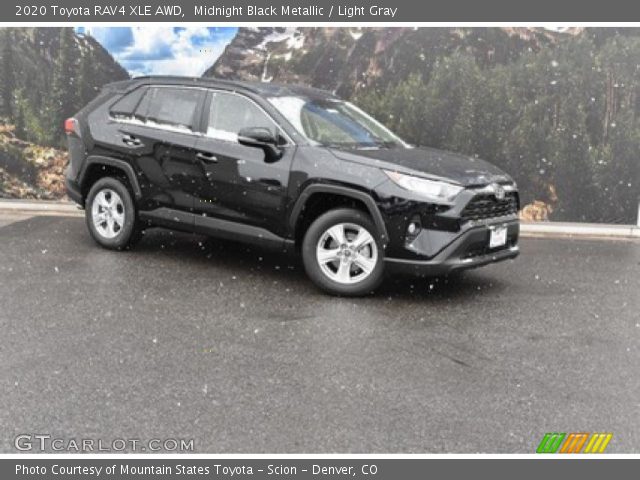 2020 Toyota RAV4 XLE AWD in Midnight Black Metallic