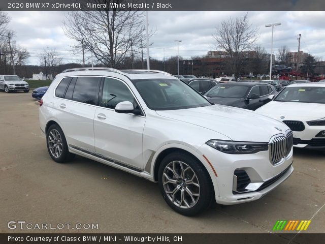 2020 BMW X7 xDrive40i in Mineral White Metallic