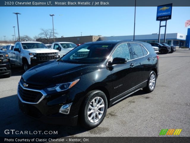 2020 Chevrolet Equinox LT in Mosaic Black Metallic
