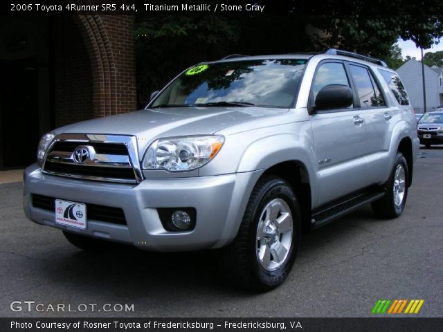 2006 Toyota 4Runner SR5 4x4 in Titanium Metallic