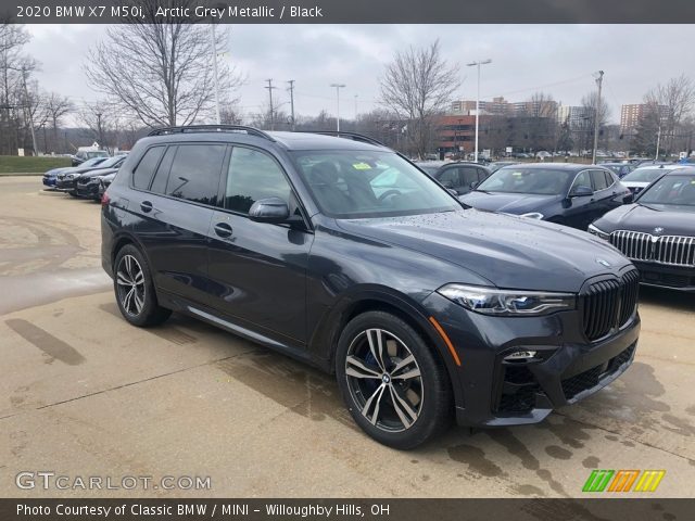 2020 BMW X7 M50i in Arctic Grey Metallic