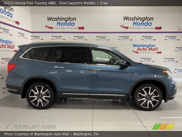 2020 Honda Pilot Touring AWD in Steel Sapphire Metallic