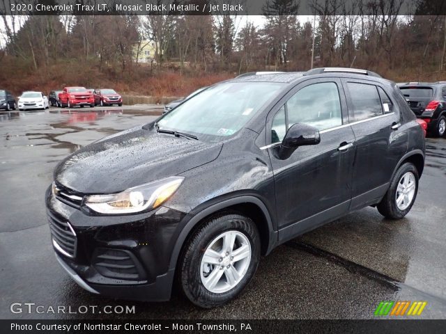 2020 Chevrolet Trax LT in Mosaic Black Metallic