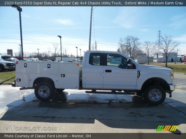 2020 Ford F350 Super Duty XL Regular Cab 4x4 Chassis Utility Truck in Oxford White