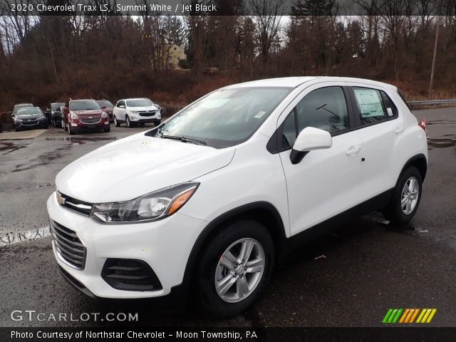 2020 Chevrolet Trax LS in Summit White