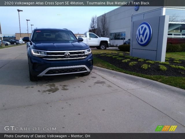 2020 Volkswagen Atlas Cross Sport SE 4Motion in Tourmaline Blue Metallic