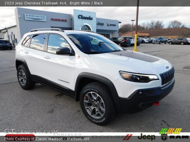 2020 Jeep Cherokee Trailhawk 4x4 in Bright White