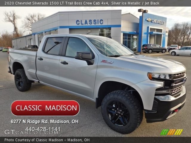 2020 Chevrolet Silverado 1500 LT Trail Boss Crew Cab 4x4 in Silver Ice Metallic